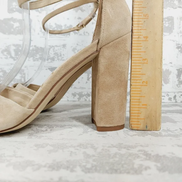 New Sam Edelman Yancy Beige Faux Suede Ankle Strap Heeled Sandals X255 - Picture 2 of 12